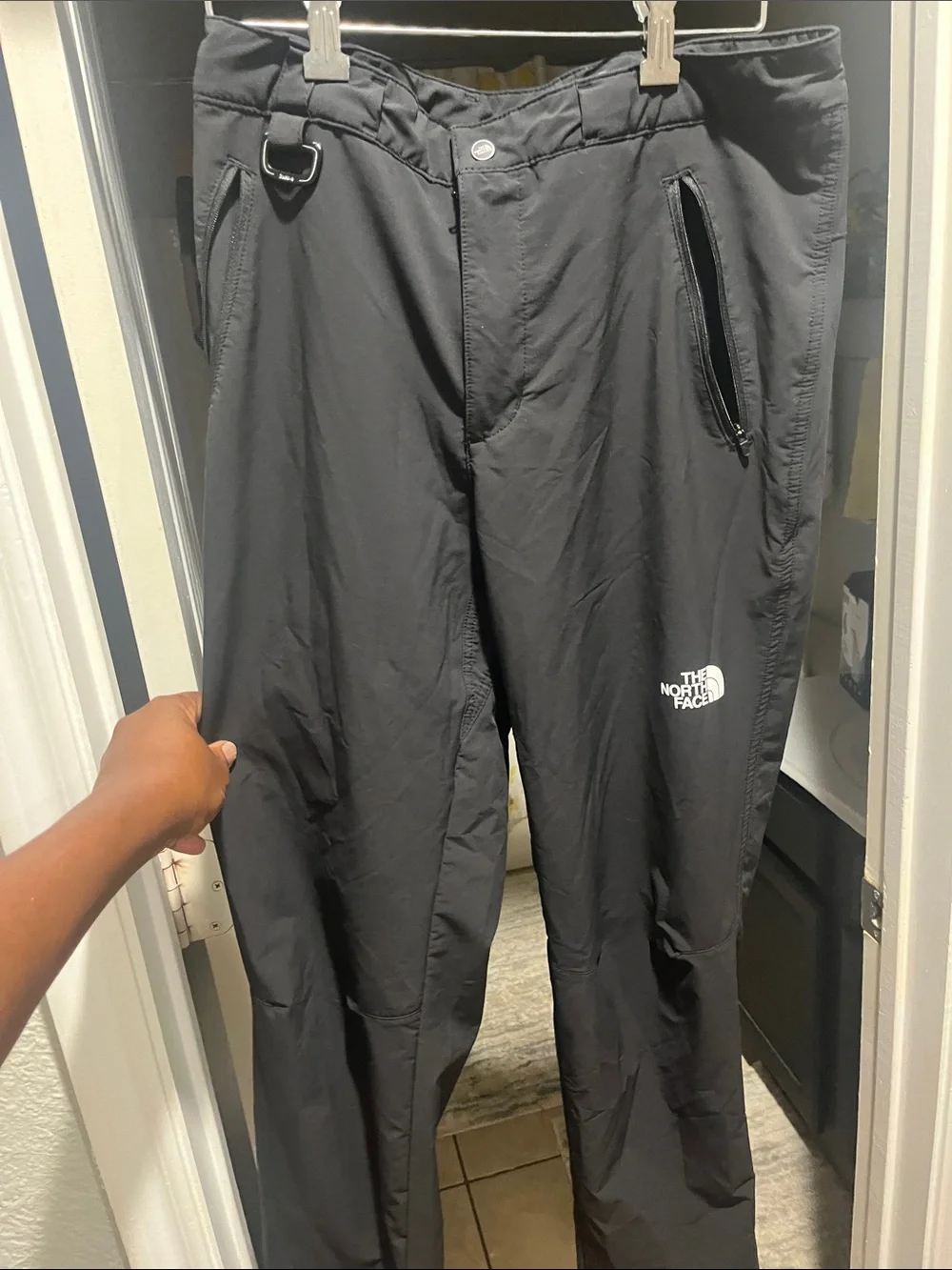 2 pr The North Face Men's Black Active Jogger Pants Khaki/Black